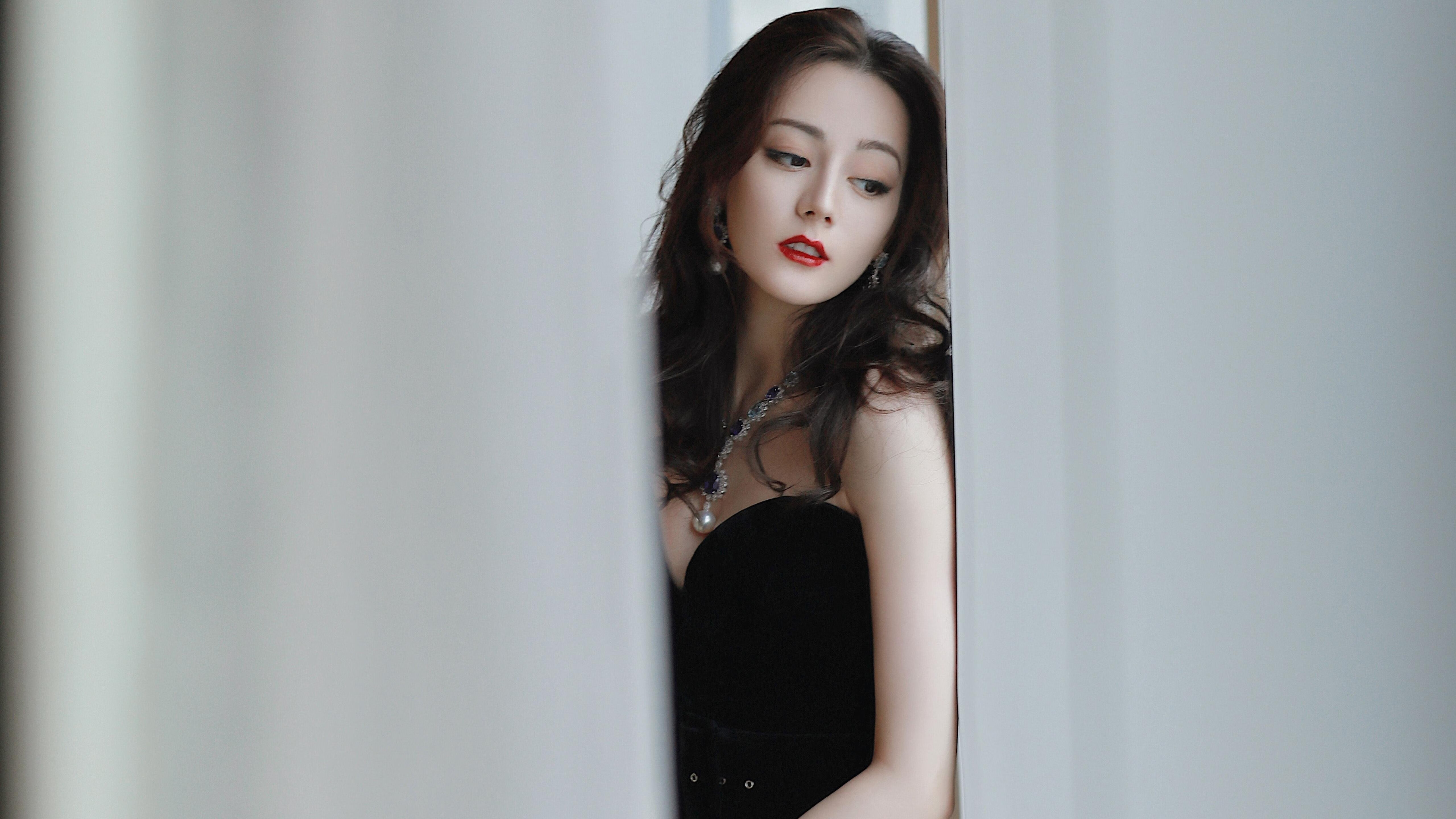 德甲攻守兼备：效率与战术的完美结合！，德甲的主张